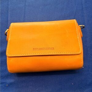 Portland Leather Women's AP Metro Mini Crossbody in Sunflower